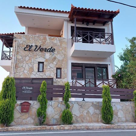 El Verde Apartments Σκάλα Εξωτερικό φωτογραφία