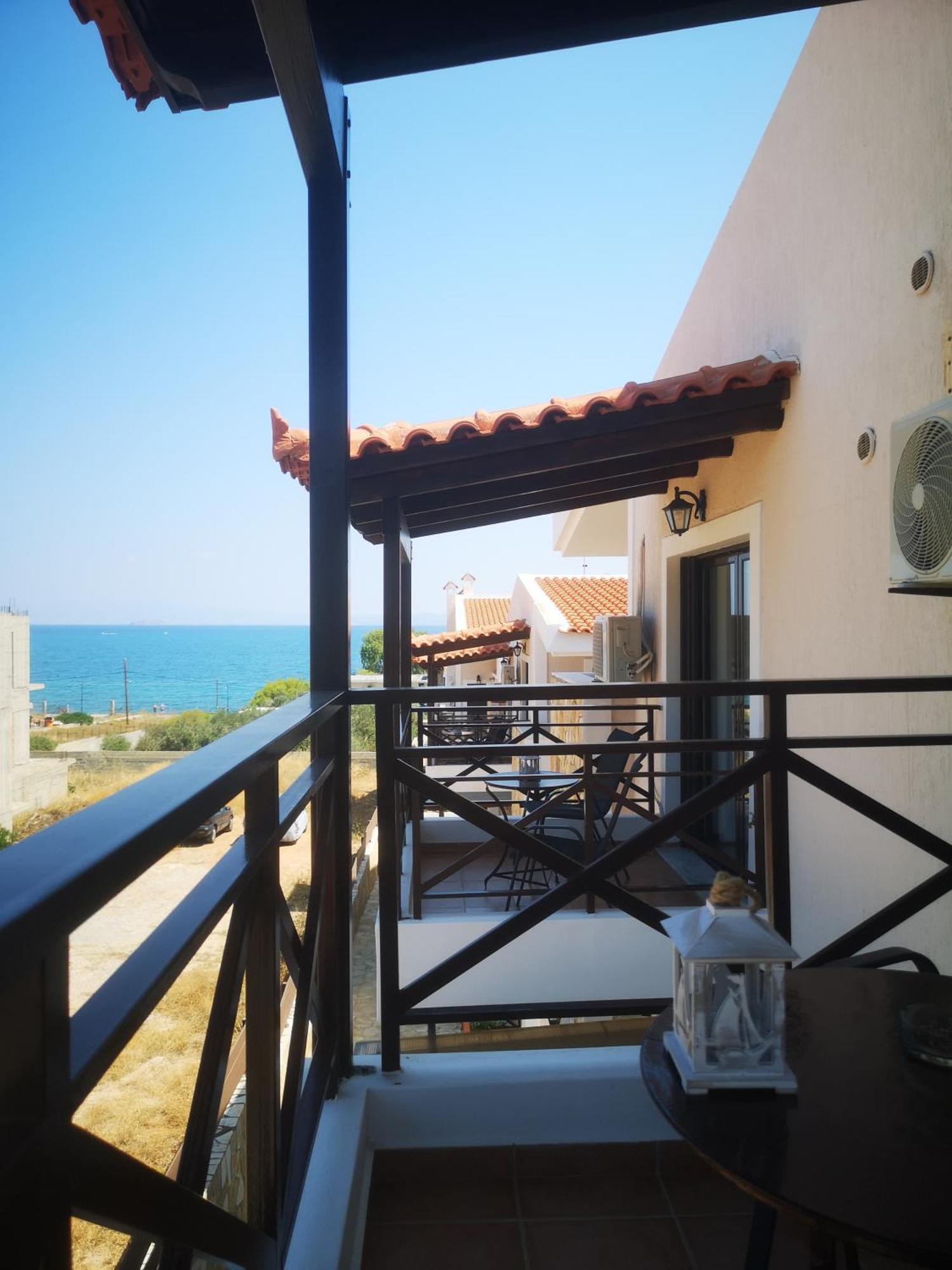 El Verde Apartments Σκάλα Εξωτερικό φωτογραφία